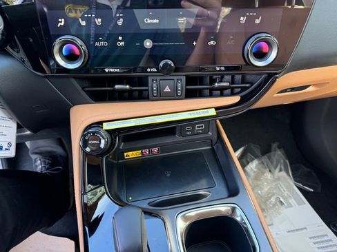 New 2025 Lexus NX 350h AWD w/ Accessory Package (2T) image 23
