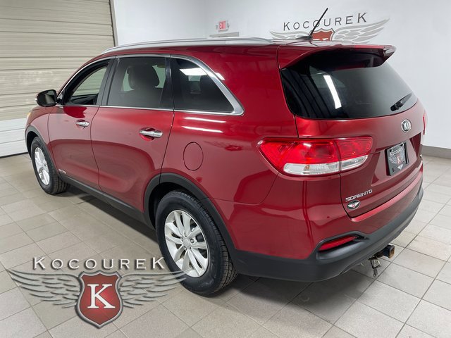 Used 2016 Kia Sorento LX AWD/4WD image 4