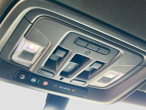 Used 2023 GMC Sierra 1500 Denali w/ Denali Reserve Package image 21