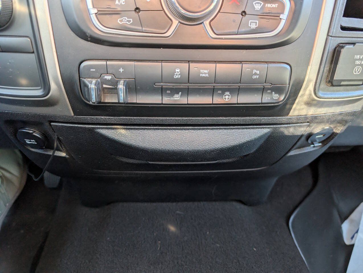 Used 2014 RAM 2500 Big Horn AWD/4WD image 25