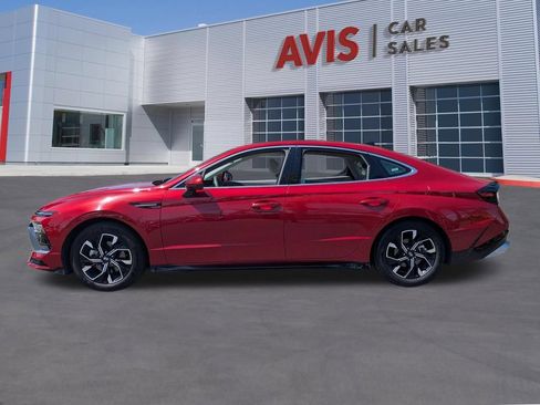 Used 2025 Hyundai Sonata SEL FWD image 10