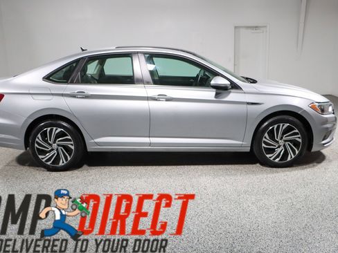 Used 2021 Volkswagen Jetta SEL image 6