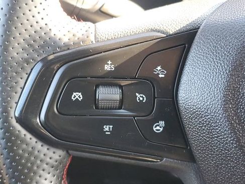 Used 2024 Chevrolet Trax RS w/ Driver Confidence Package image 21