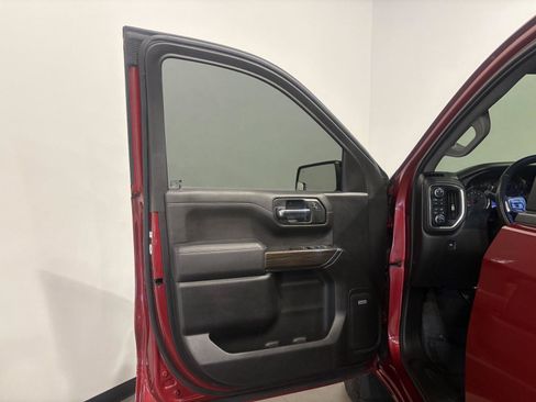 Used 2019 Chevrolet Silverado 1500 LT Trail Boss AWD/4WD image 14