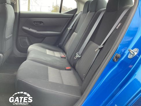 Used 2025 Nissan Sentra SV FWD image 13