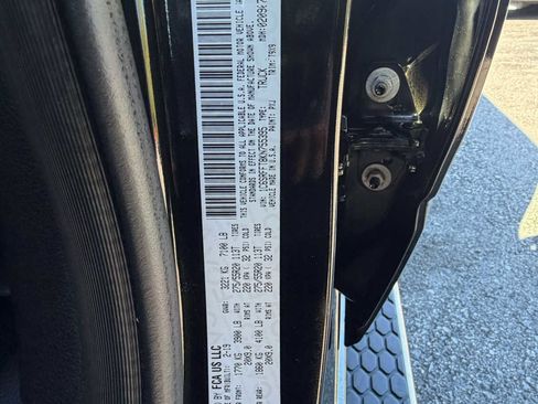 Used 2019 RAM 1500 Big Horn AWD/4WD image 29
