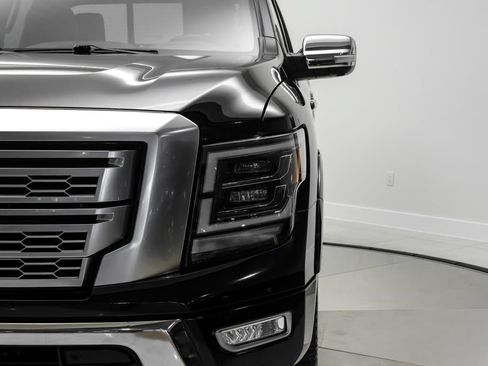 Used 2020 Nissan Titan Platinum Reserve w/ Moonroof Package AWD/4WD image 53