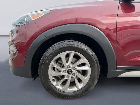 Used 2017 Hyundai Tucson SE Plus w/ Cargo Package image 10