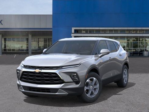 New 2026 Chevrolet Blazer LT FWD image 6
