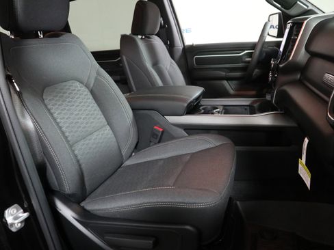 New 2026 RAM 1500 Big Horn AWD/4WD image 19