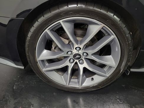 Used 2015 Ford Mustang GT Premium RWD image 12