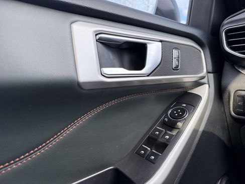 Used 2023 Ford Explorer Timberline image 11