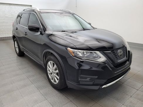 Used 2020 Nissan Rogue SV FWD image 13