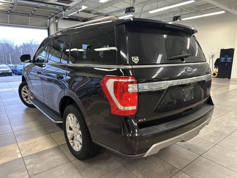 Used 2021 Ford Expedition XLT image 12