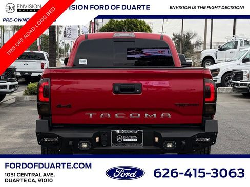 Used 2022 Toyota Tacoma TRD Off-Road image 7