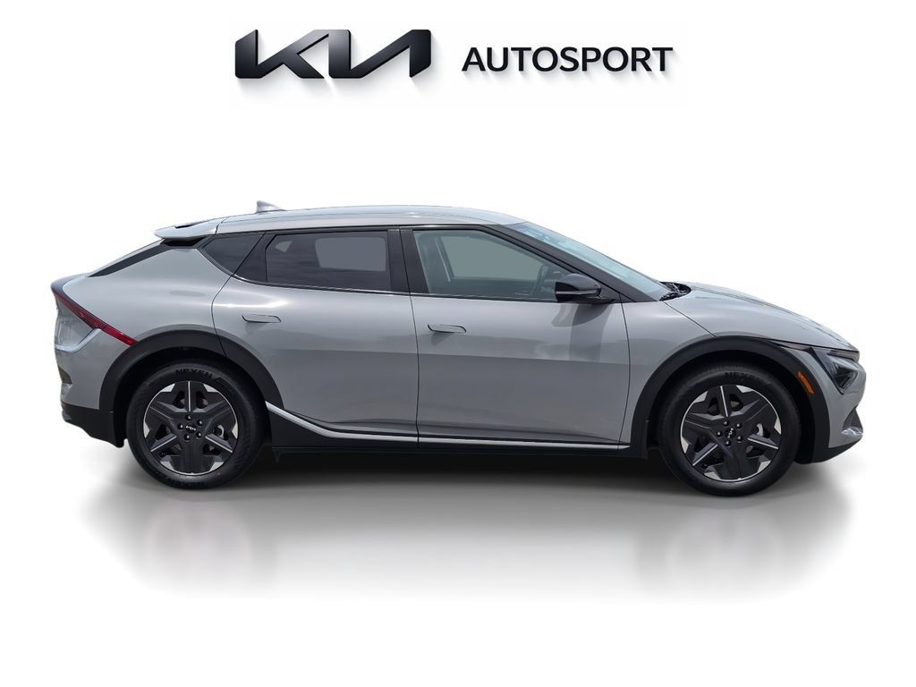 New 2026 Kia EV6 Light RWD image 7