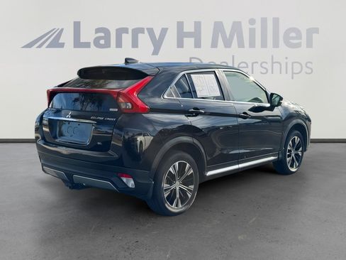 Used 2018 Mitsubishi Eclipse Cross SEL image 5