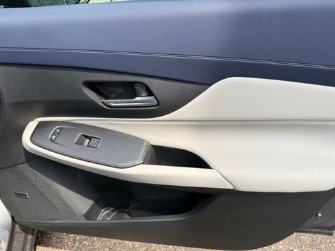 New 2026 Nissan Sentra SL w/ Floor Mat Package FWD image 26