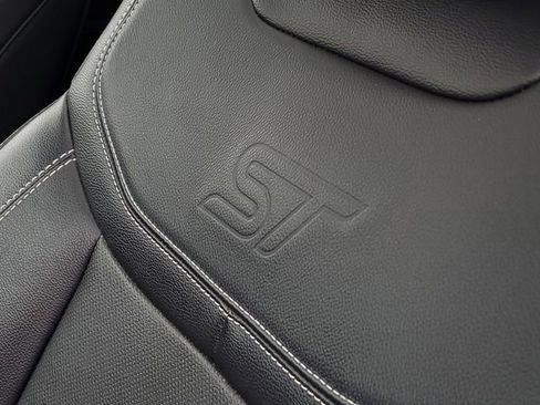 Certified 2023 Ford Explorer ST w/ Equipment Group 401A image 13