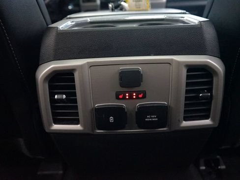 Used 2020 Ford F250 Lariat w/ Lariat Ultimate Package AWD/4WD image 15