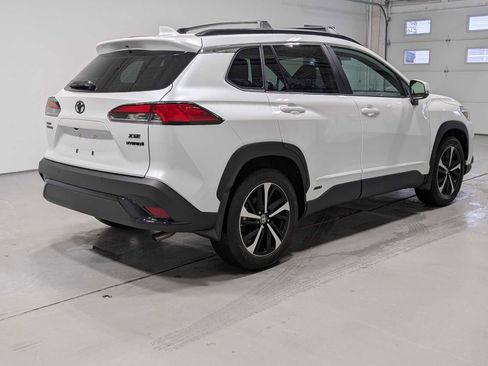 Used 2024 Toyota Corolla Cross XSE image 7