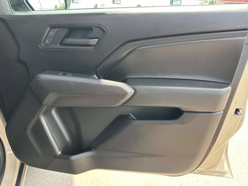 Used 2024 Chevrolet Colorado W/T RWD image 25