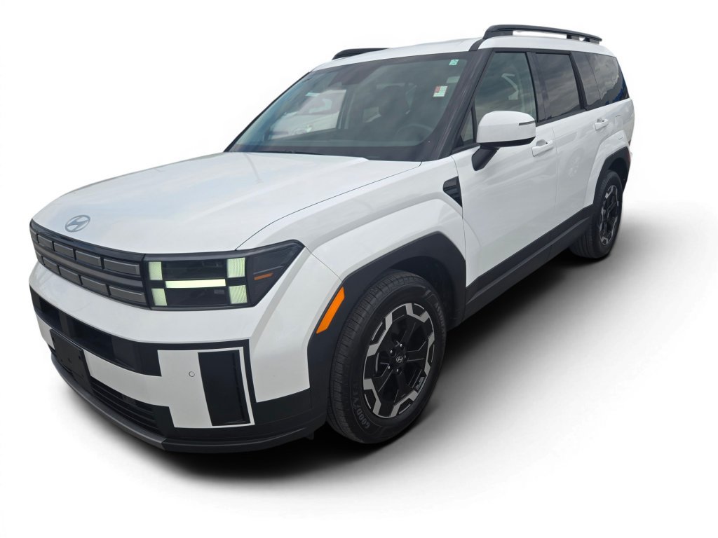Used 2025 Hyundai Santa Fe SEL FWD image 1