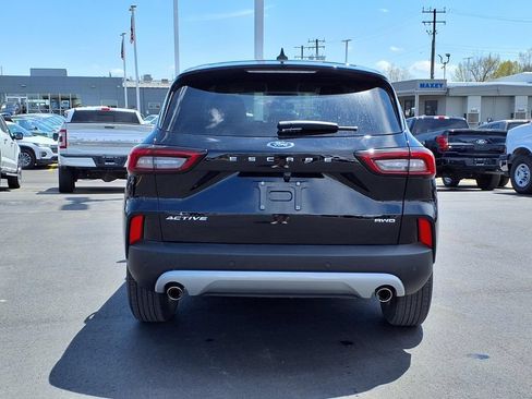 Used 2024 Ford Escape Active w/ Tech Pack #2 AWD/4WD image 6
