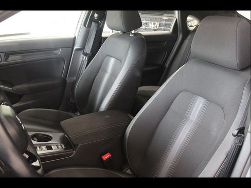 Certified 2024 Honda Civic Sport image 9