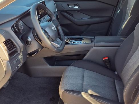 New 2026 Nissan Rogue SV FWD image 11
