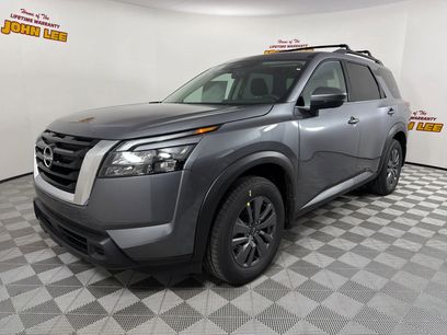 New 2025 Nissan Pathfinder SV w/ SV Premium Package