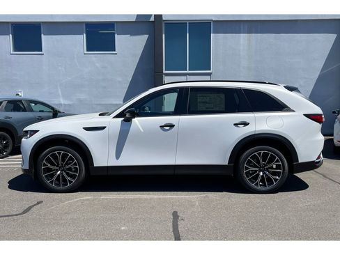 New 2025 MAZDA CX-70 Plug-In Hybrid w/ Premium Plus image 7