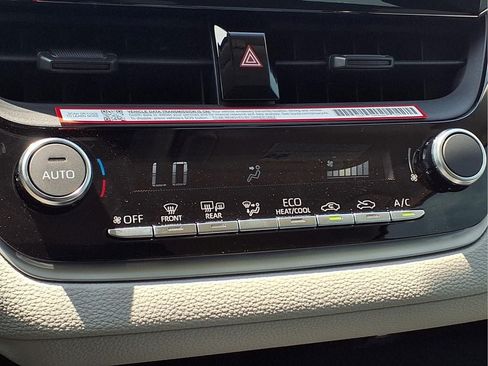 Used 2026 Toyota Corolla LE FWD image 16