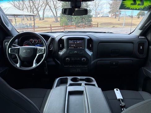 Used 2022 Chevrolet Silverado 1500 Custom Trail Boss w/ Safety Confidence Package image 19