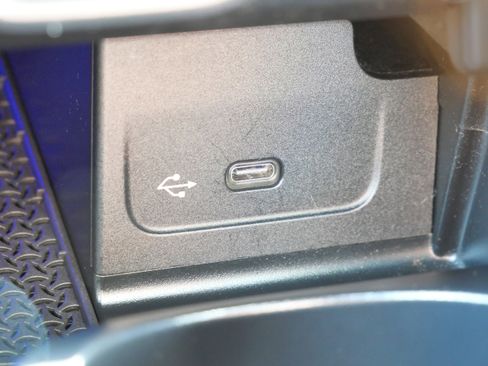 Used 2022 Mercedes-Benz C 300 4MATIC Sedan image 26