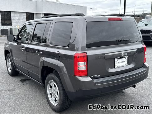 Used 2016 Jeep Patriot Sport w/ Power Value Group image 6