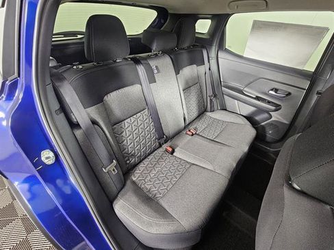 New 2026 Nissan Kicks SV w/ Cold Weather Package image 17