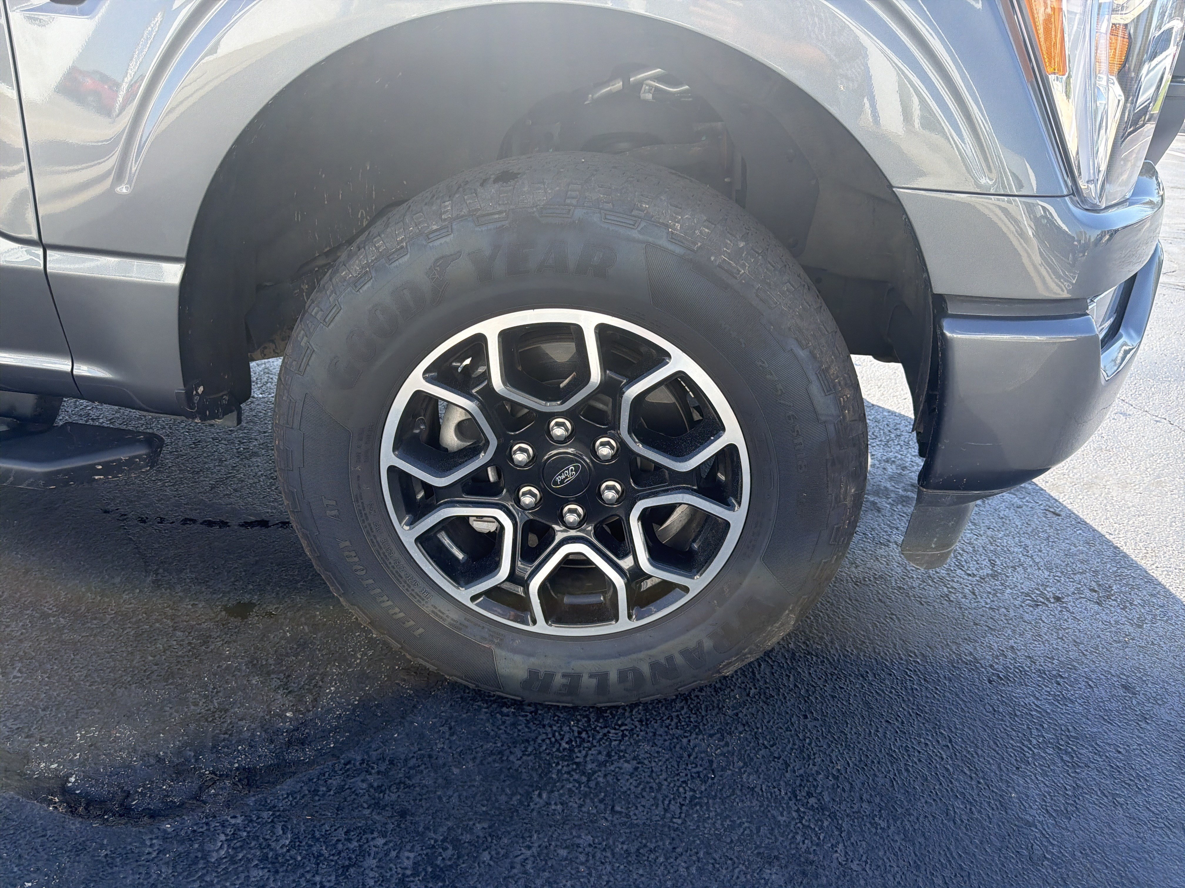 Used 2023 Ford F150 XLT w/ Equipment Group 302A High AWD/4WD image 6
