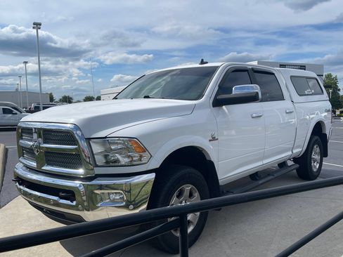 Used 2018 RAM 2500 Big Horn w/ Harvest Edition AWD/4WD image 3