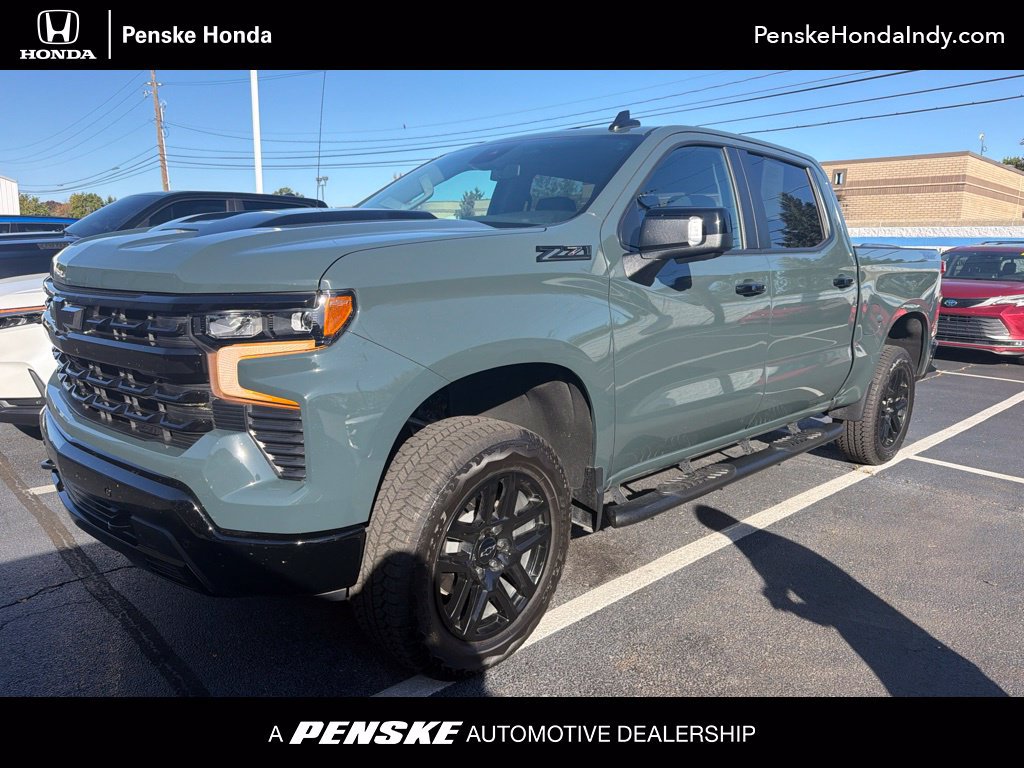 Used 2026 Chevrolet Silverado 1500 LT Trail Boss w/ LT Trail Boss Premium Package AWD/4WD image 1