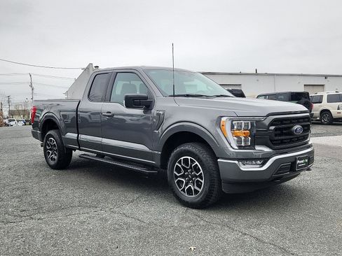 Used 2023 Ford F150 XLT w/ Equipment Group 302A High image 3