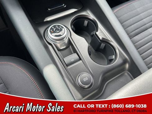 Used 2025 Ford Explorer ST-Line w/ ST-Line Street Pack image 24