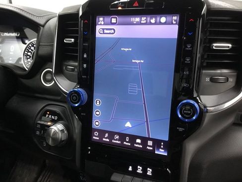 Used 2025 RAM 1500 Laramie image 26