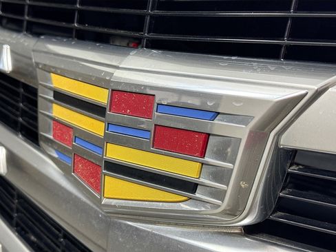 Used 2016 Cadillac Escalade Premium image 32