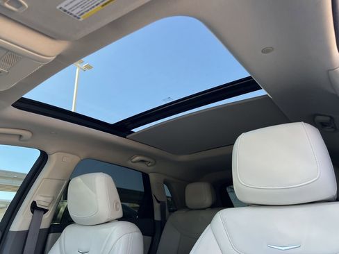 Used 2020 Cadillac XT5 Premium Luxury image 25