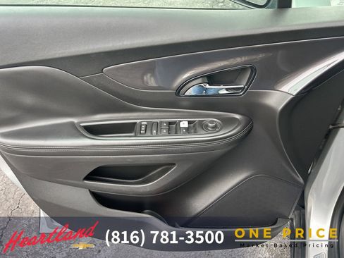 Used 2019 Buick Encore Preferred image 14
