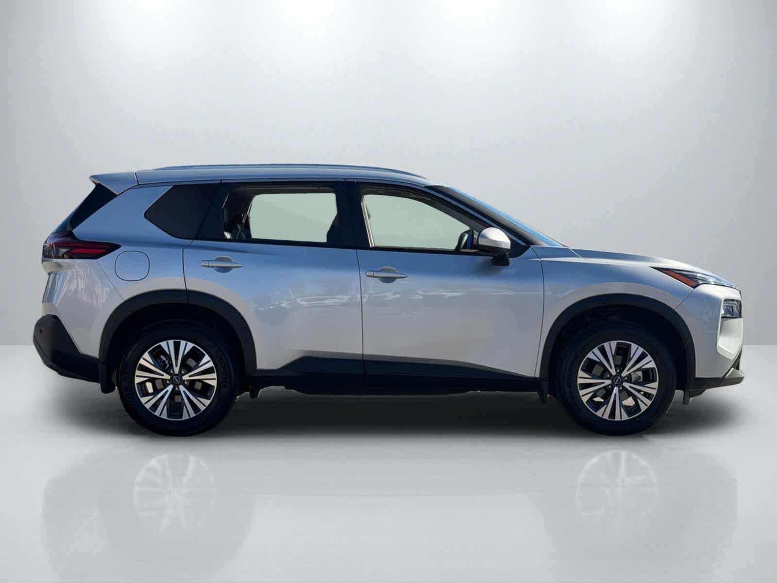 Used 2023 Nissan Rogue SV w/ SV Premium B Package AWD/4WD image 8