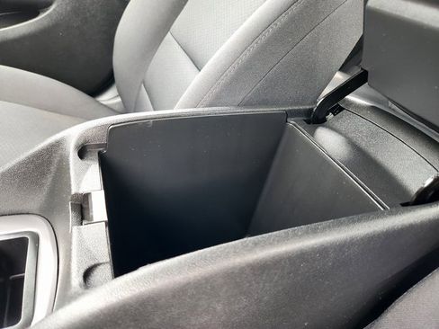 Used 2024 Chevrolet Malibu LT image 17