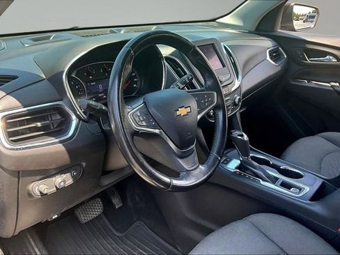 Used 2020 Chevrolet Equinox LT AWD/4WD image 17