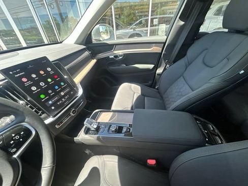 Certified 2025 Volvo XC90 B6 Plus AWD/4WD image 23